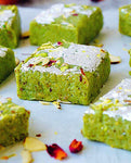 Ghiya Barfi / Lauki / Bottle Gourd Fudge (with Pista)