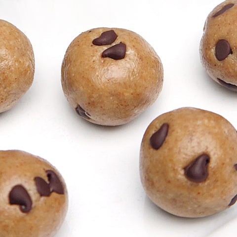 Malt Choco Chip Besan Laddoo