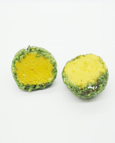 buy Pista Cashew Laddoo india online kaju send gift