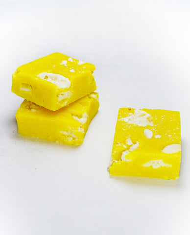 Lemon and Vegan Meringue Fudge | Barfi