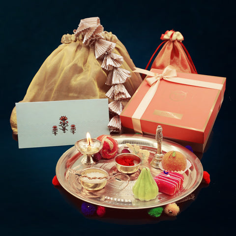Buy Send Rakhi Gift India